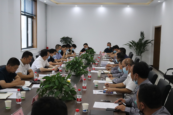 張守華一行督導檢查國源公司榆林垃圾發電項目2_副本.jpg