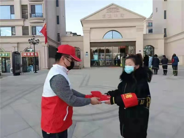 杜雄偉服務照片.jpg